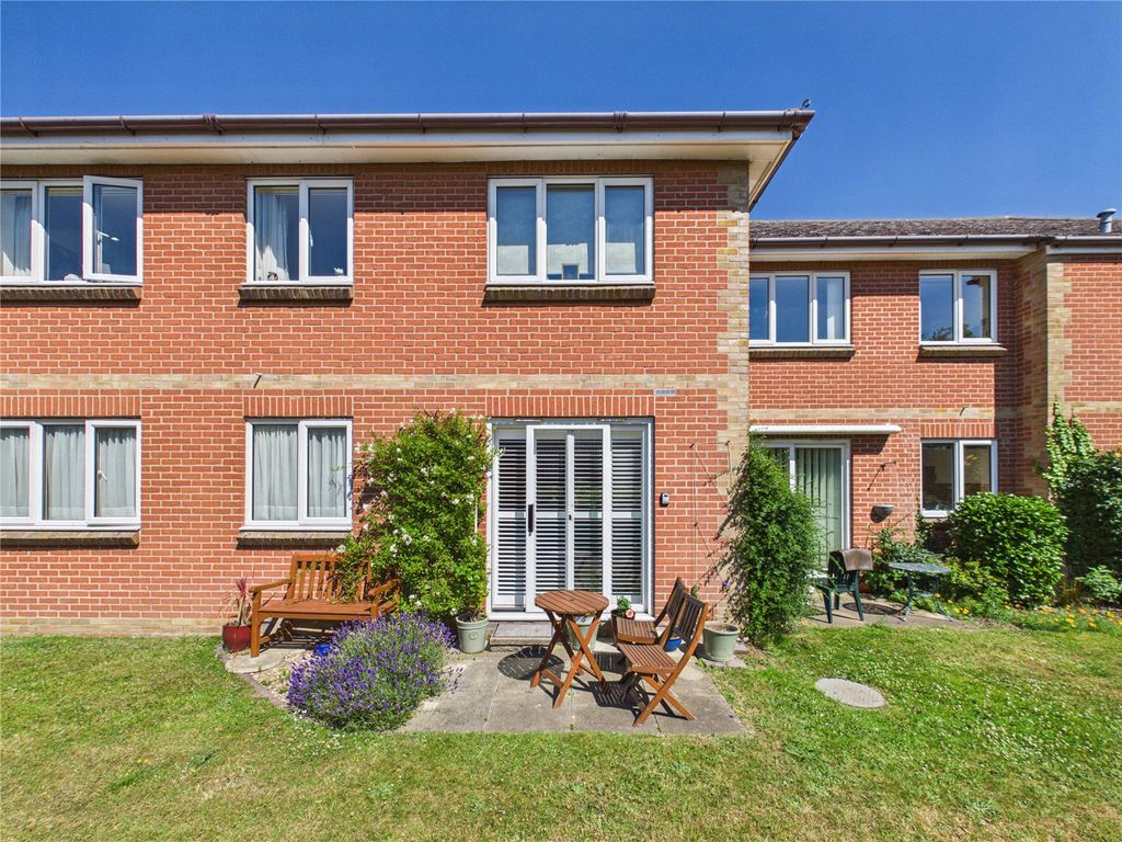 Property photo 1 of 10 Picture No. 04