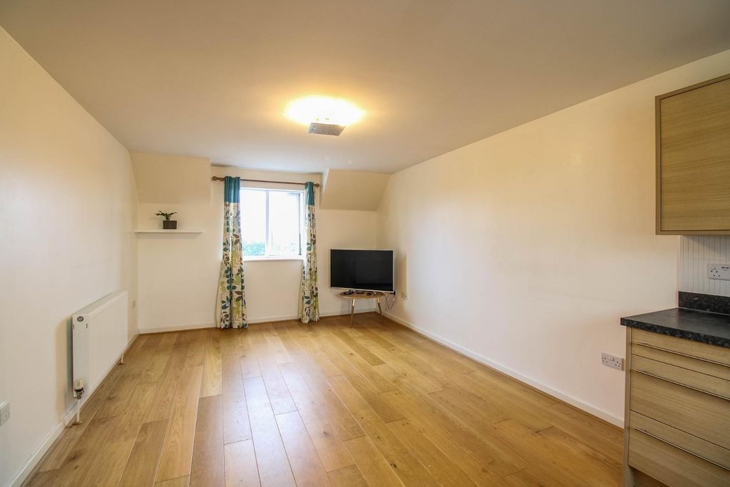 Property photo 3 of 7 Img_9432.Jpg