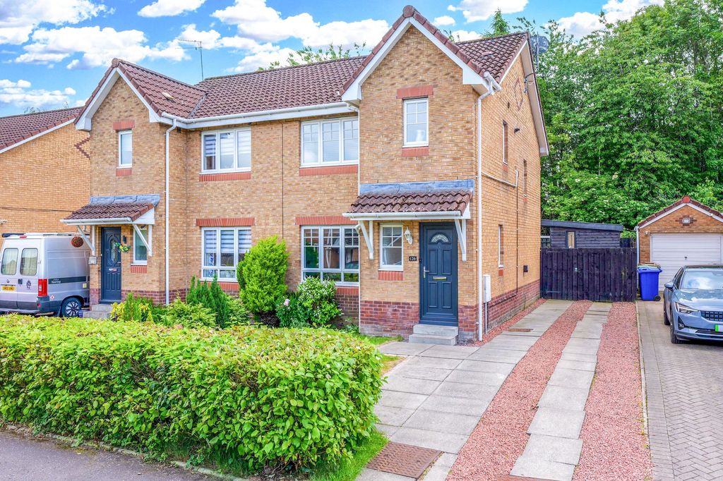 Property photo 1 of 26