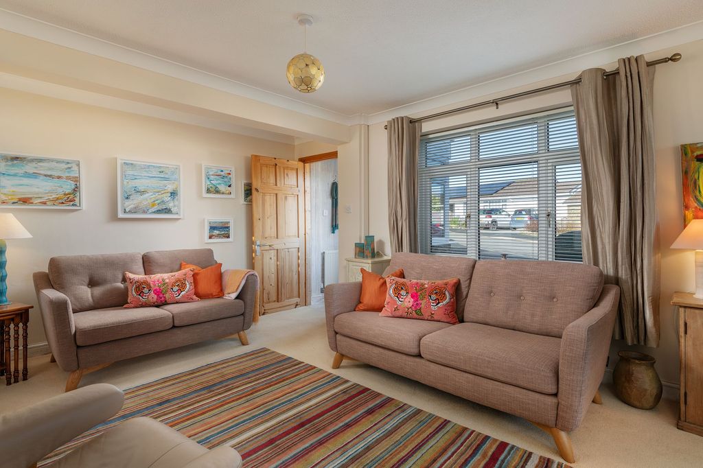 Property photo 1 of 13 Living Room, 3 Start Bay Park, Strete