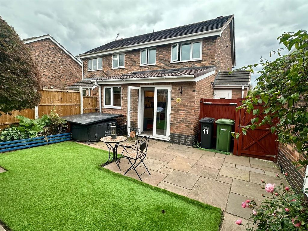 Property photo 2 of 16