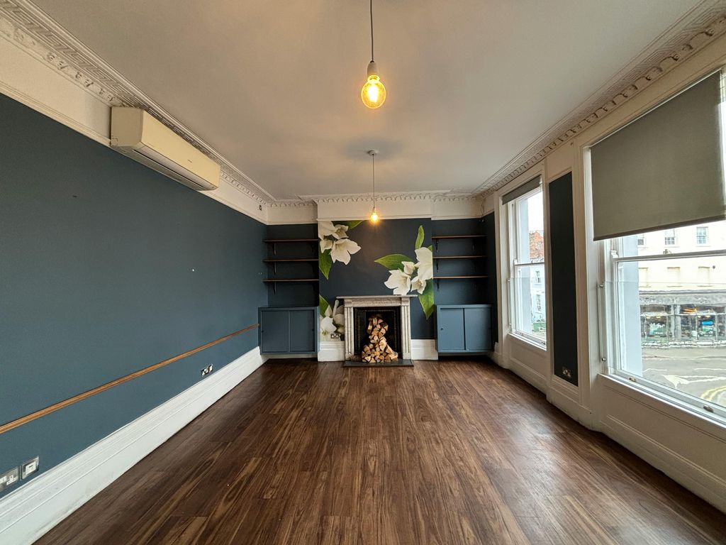 Property photo 3 of 7 Img_3735.Jpg