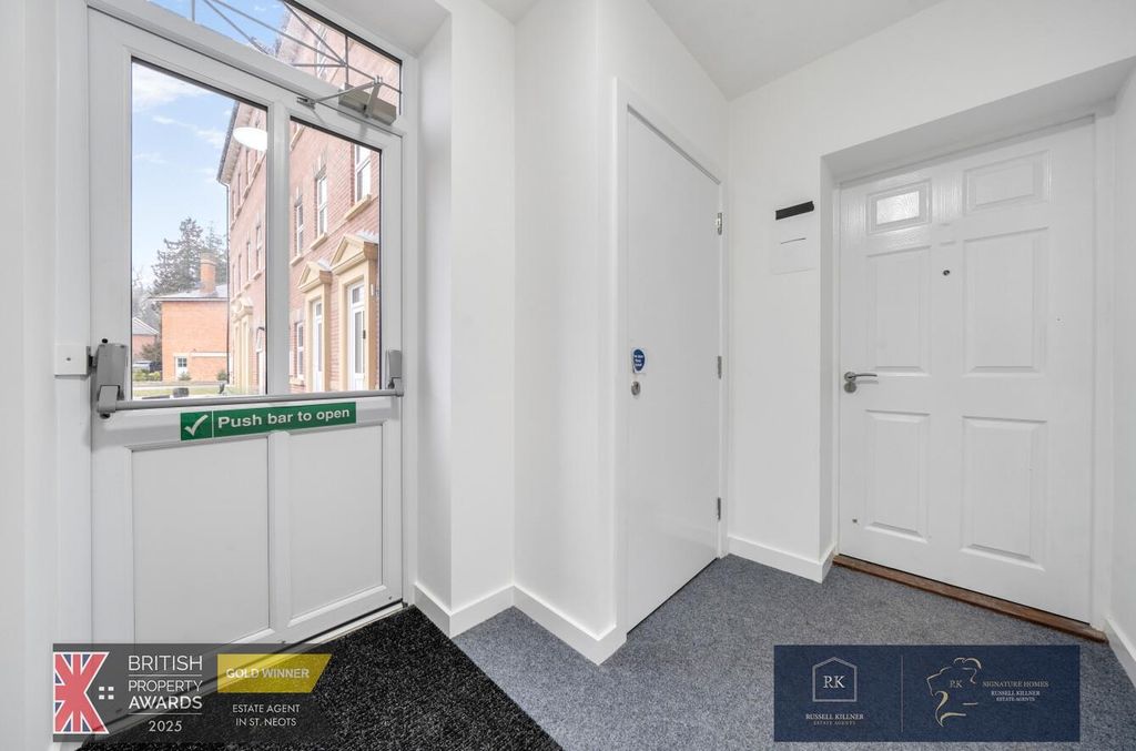 Property photo 2 of 15 Front Entrance.