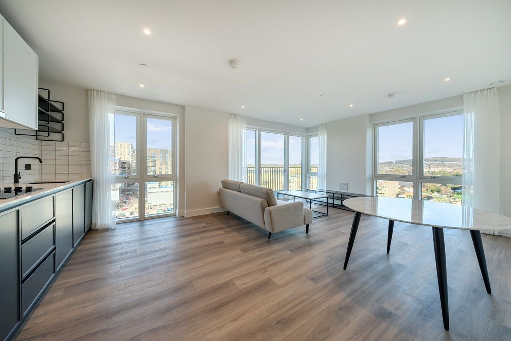 Property photo 2 of 15 Picture No. 03