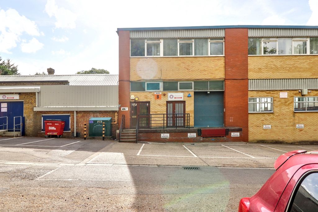 Property photo 1 of 12 Img_2982