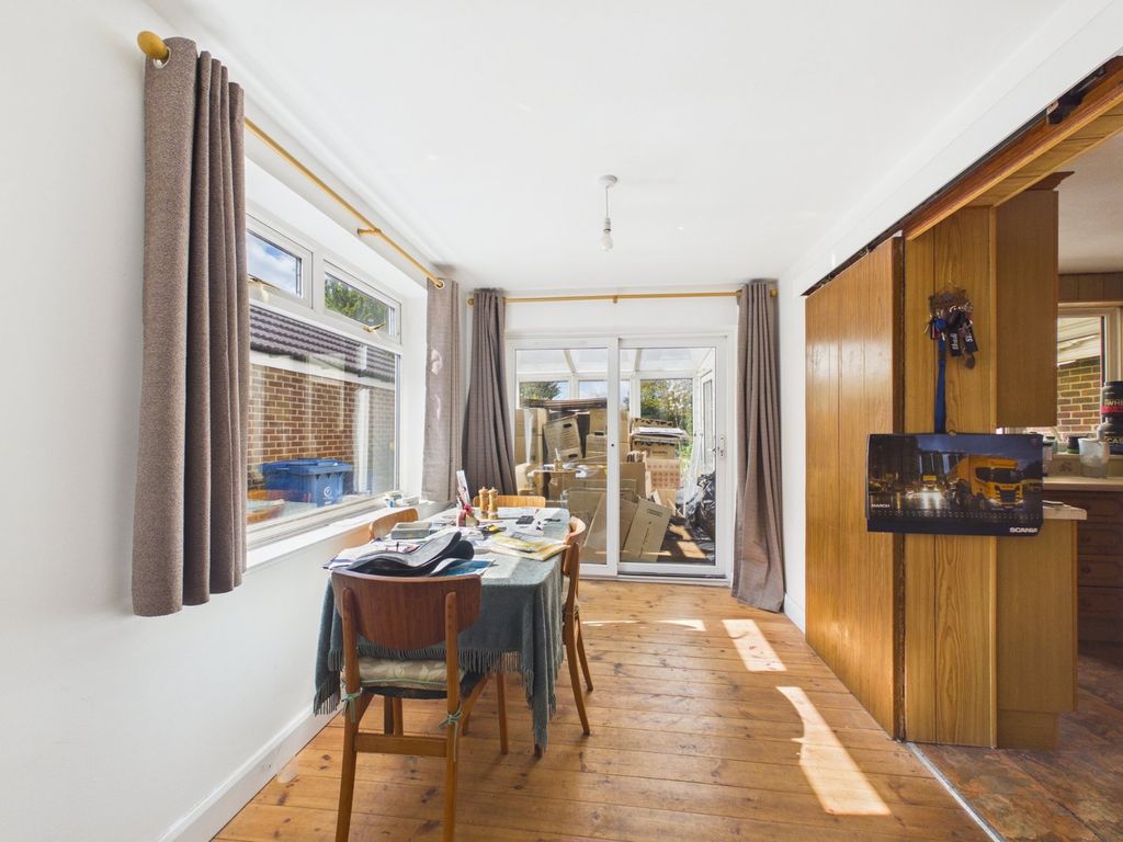 Property photo 3 of 10 Dining Room