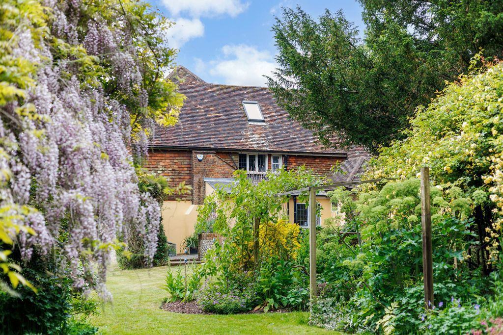 Property photo 3 of 38