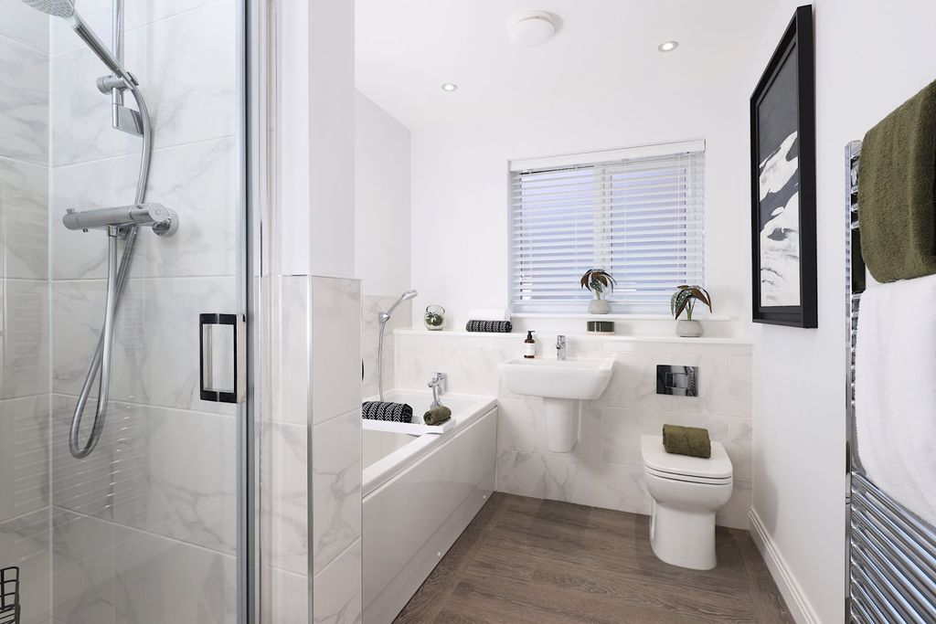 Additional image 15 of 5 bed detached house for saleCuerden Place, Clayton-Le-Woods, Lancashire PR25