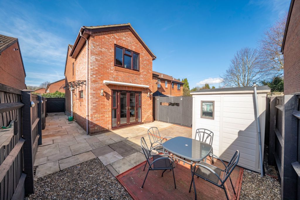 Property photo 2 of 23