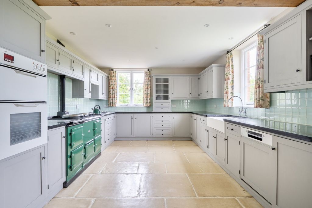 Property photo 2 of 15 Kitchen