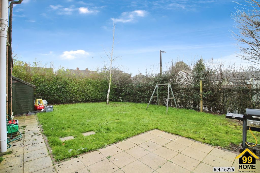 Property photo 3 of 20 Photo 2