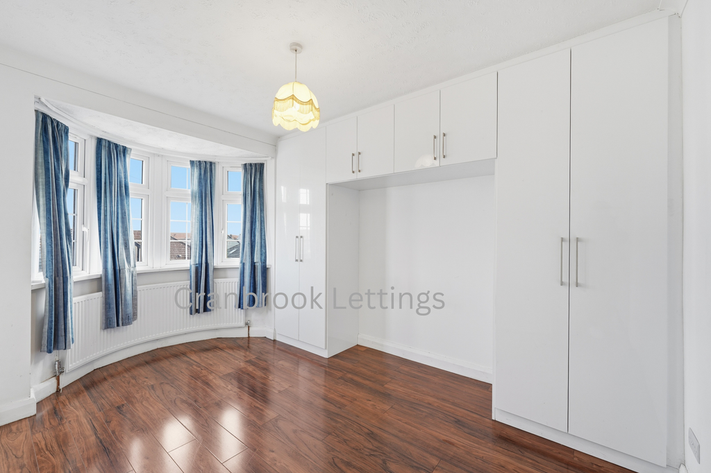 Property photo 3 of 19 Gallery