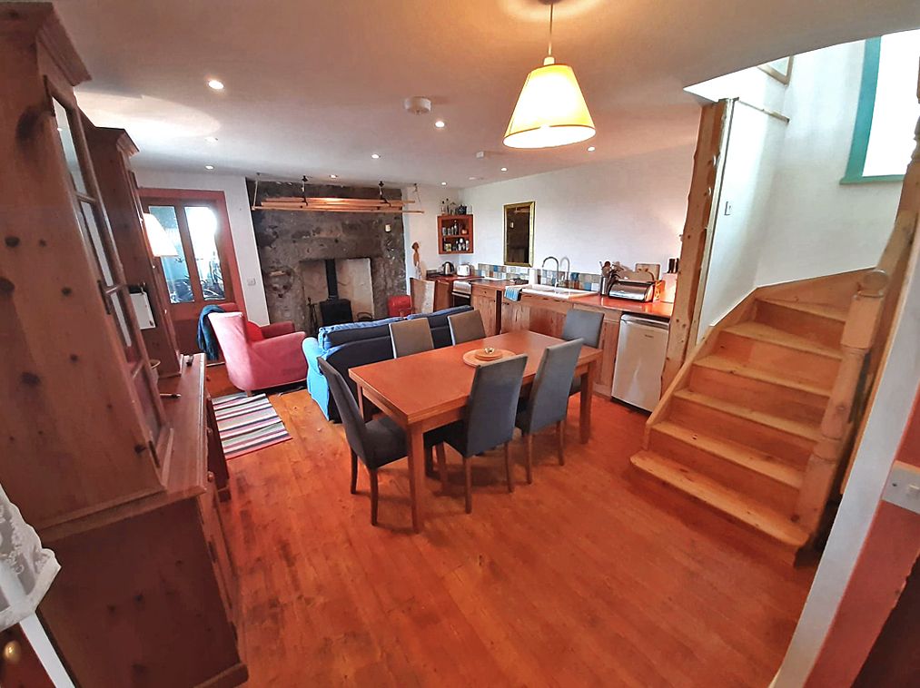 Property photo 3 of 19