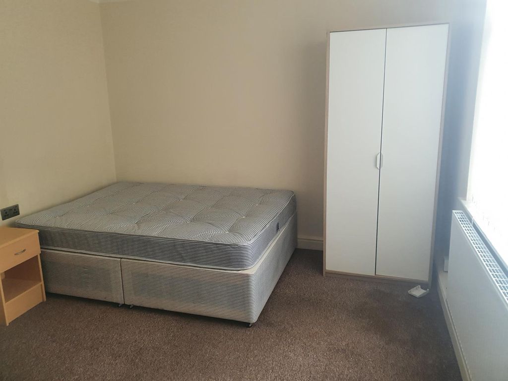 Property photo 3 of 10 Gallery