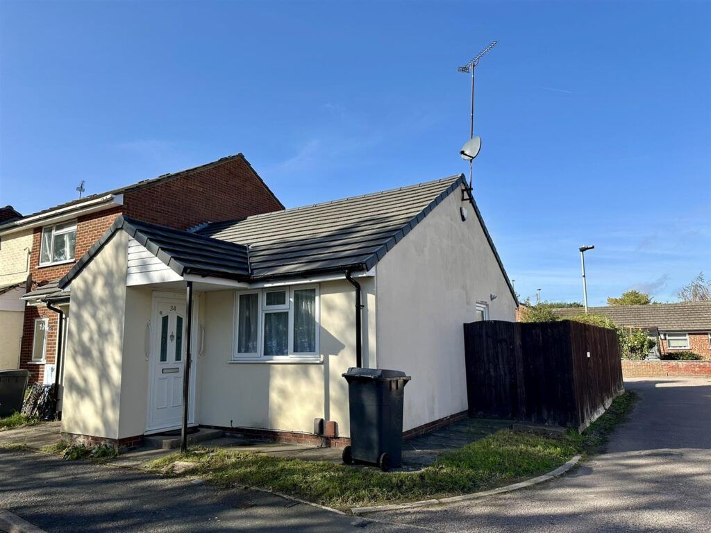 Property photo 1 of 8