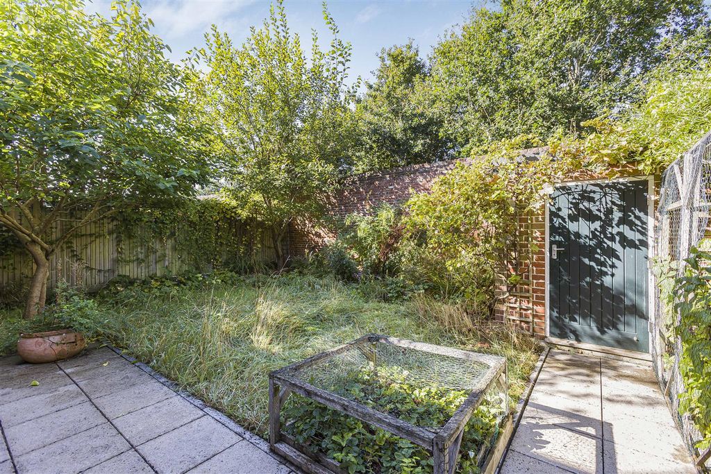 Additional image 22 of 3 bed semi-detached house for saleWillis Grove, Balls Park, Hertford SG13
