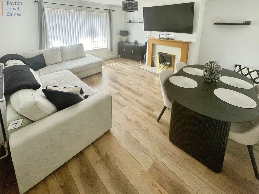 Property photo 3 of 13 Not Specified