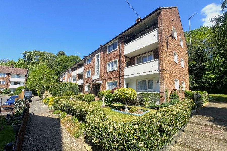 Property photo 1 of 5