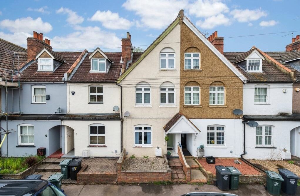Property photo 1 of 14 External
