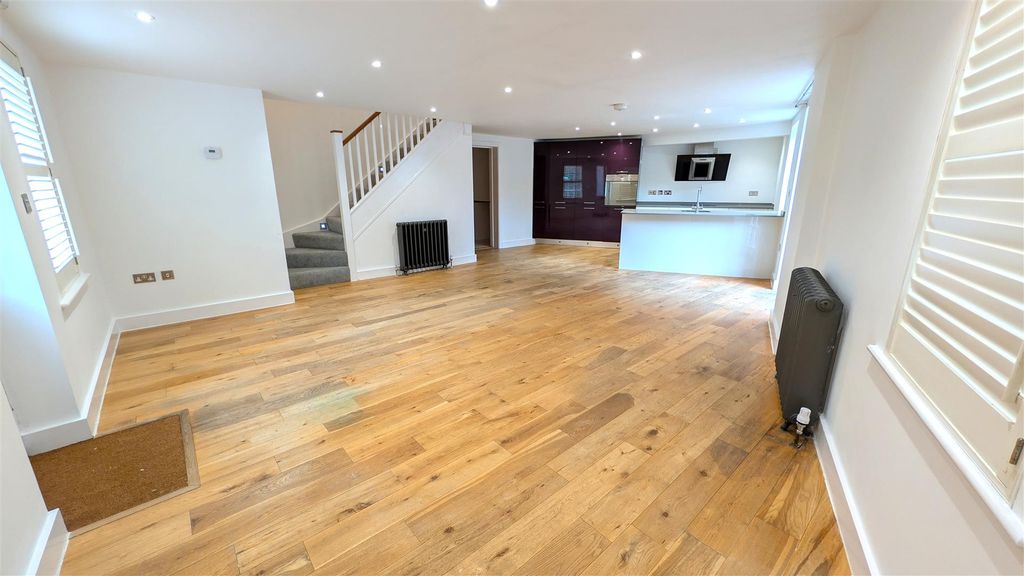 Property photo 2 of 15 Open Plan Living Area
