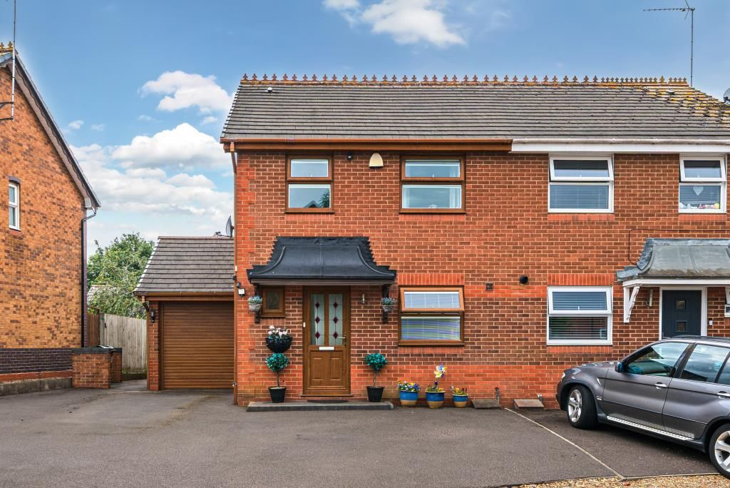 Property photo 1 of 20 External View