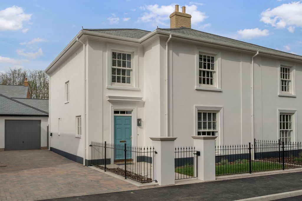 Property photo 1 of 17 Picture No. 15