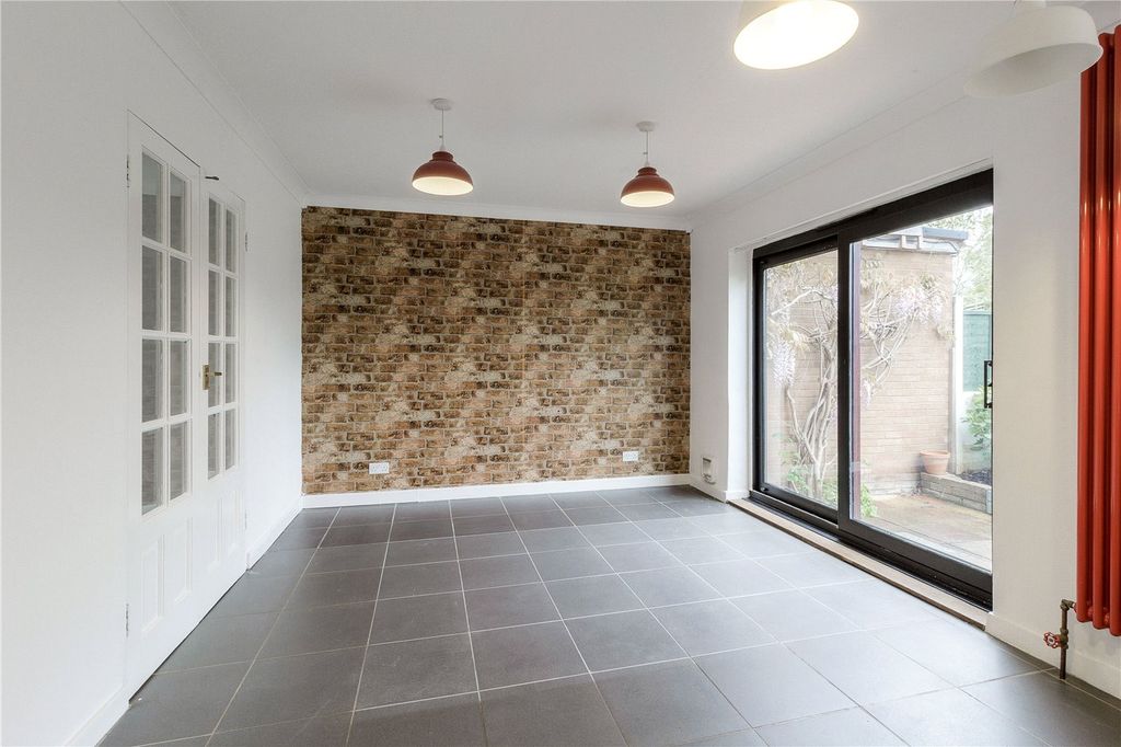 Property photo 3 of 15 Picture No. 03