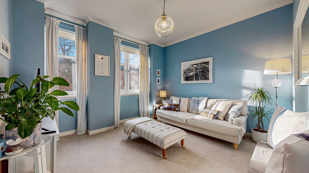 Property photo 2 of 25 20-Print-124 Raeberry Street_25