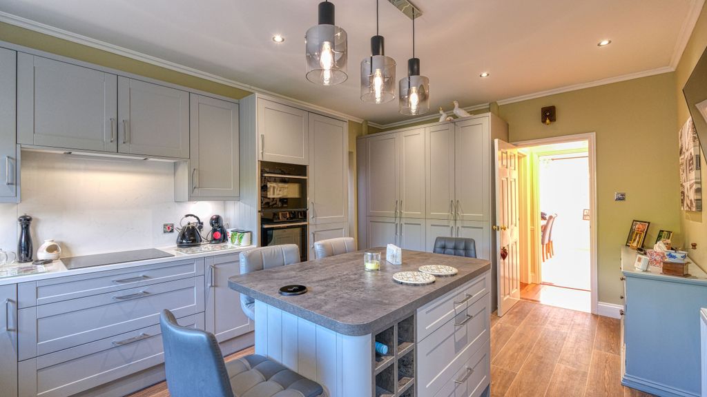 Property photo 2 of 42 Dscf5014_52