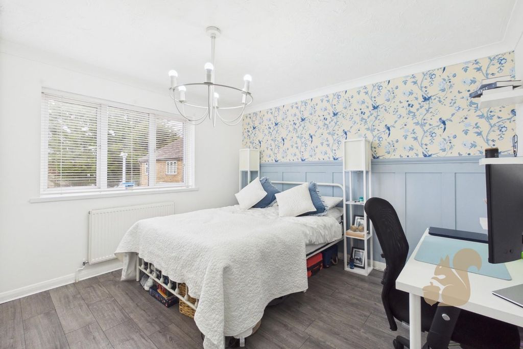 Property photo 3 of 20 Cam01254G0-Pr0422-Still001.Jpg