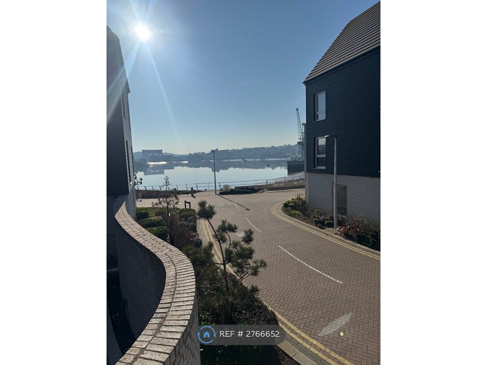 Property photo 1 of 4