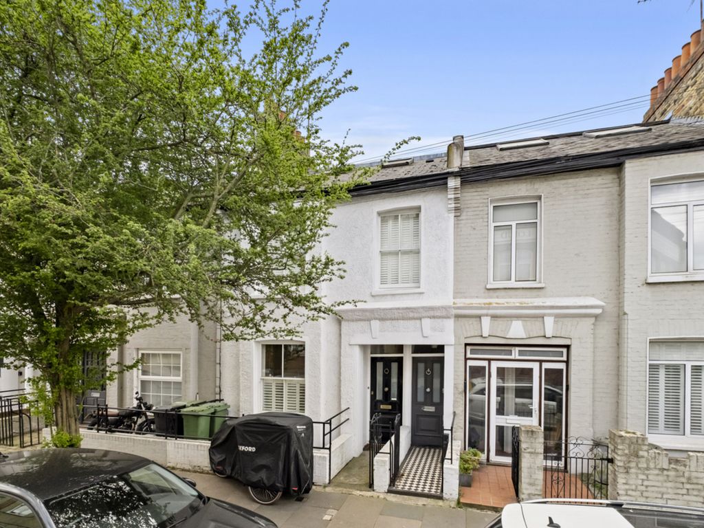 Property photo 2 of 17