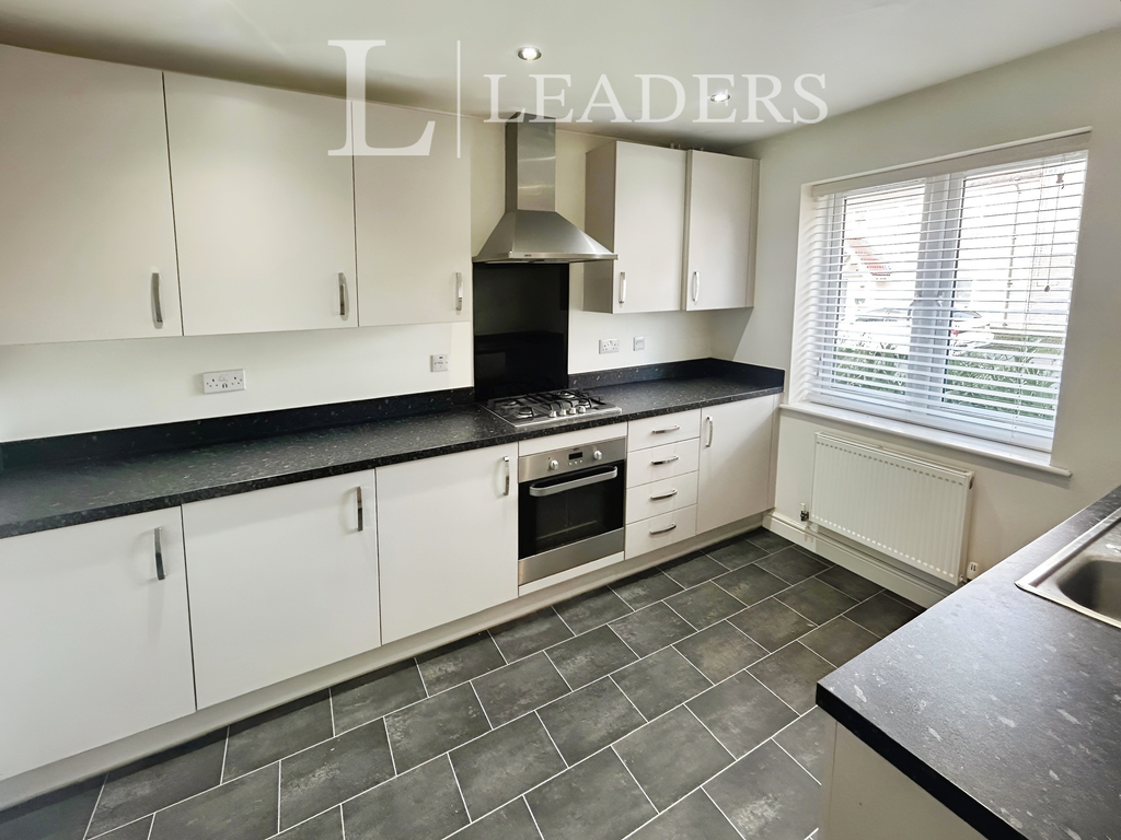 Property photo 3 of 17 3