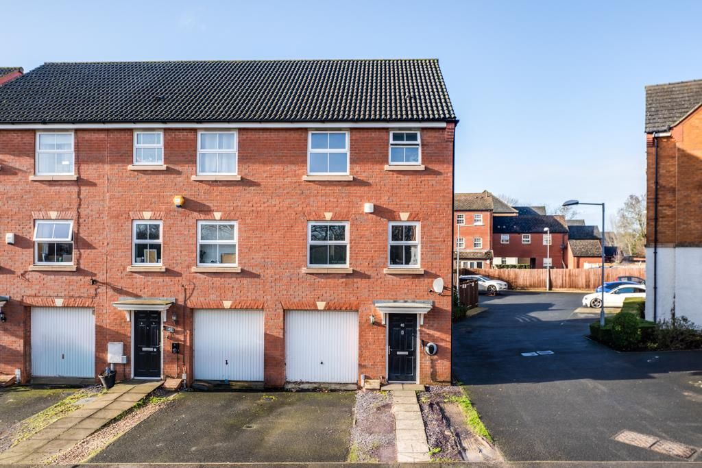 Property photo 1 of 29 40 Congyer Close, Great Oakley-1.Jpg