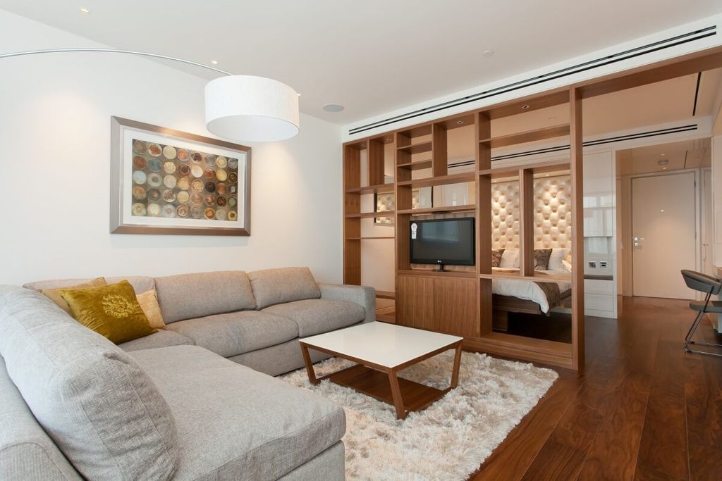 Property photo 2 of 11 Ksre - 1811 The H...