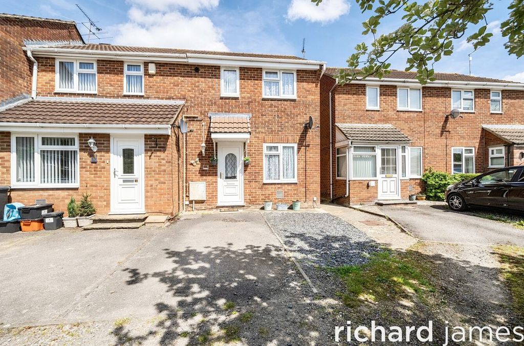 Property photo 1 of 18 476c80ce86374B0597B9B7d4806928c8