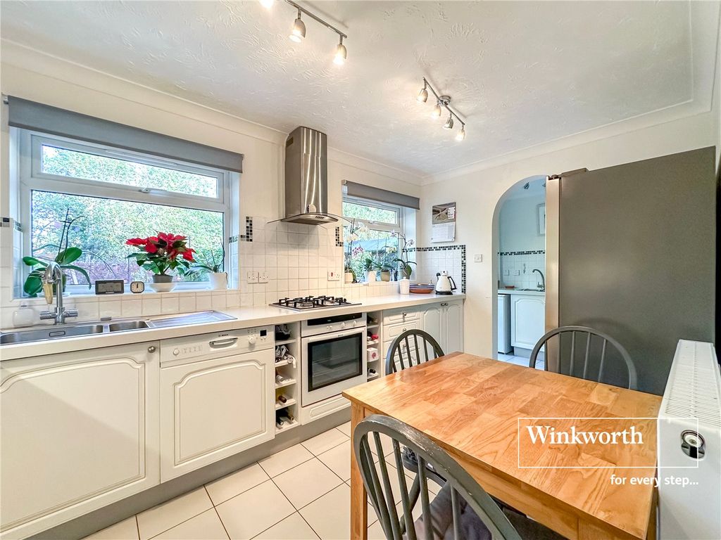 Property photo 2 of 17 Picture No. 09