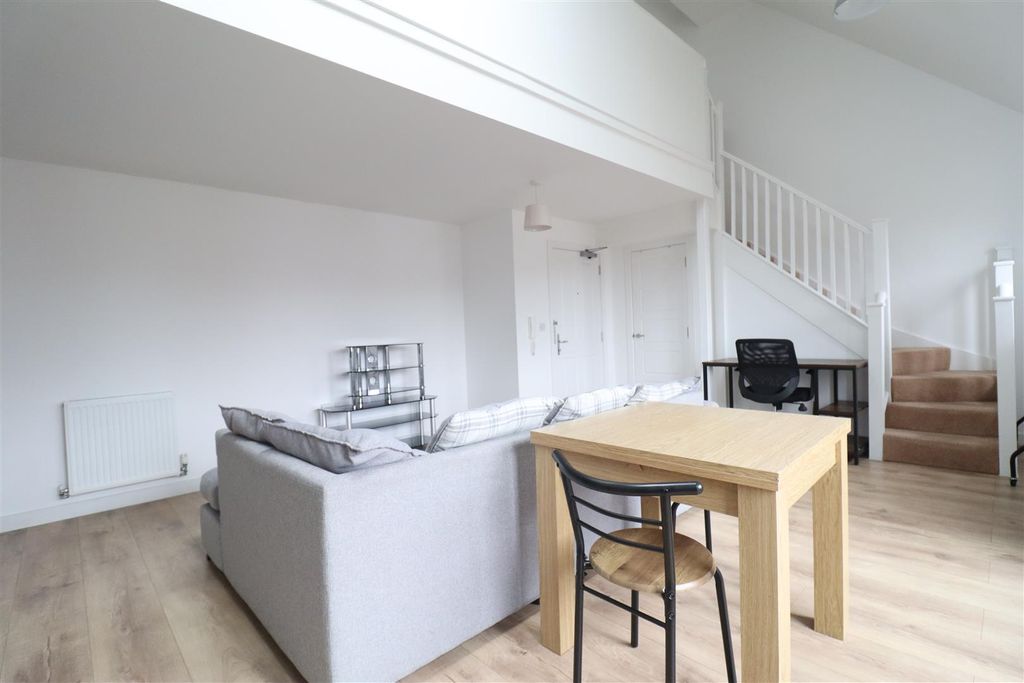 Property photo 3 of 12 Img_5467.Jpg