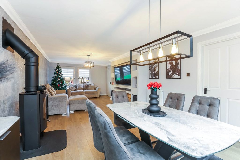 Property photo 3 of 23 Picture No. 08