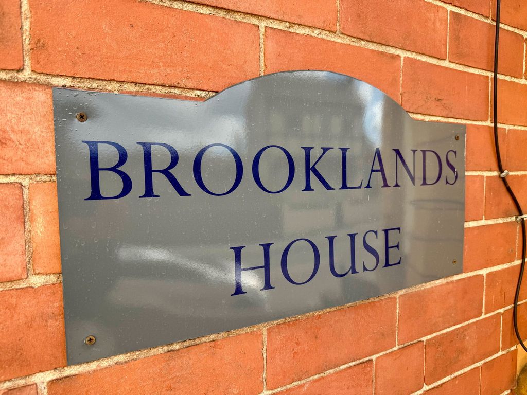 Property photo 2 of 7