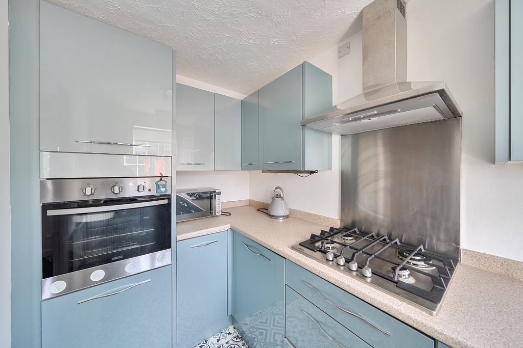 Property photo 3 of 15 1487998 (18)