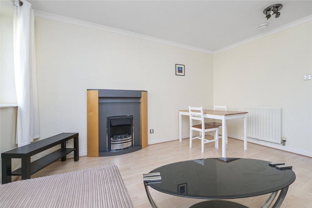 Property photo 3 of 17 Picture No. 13