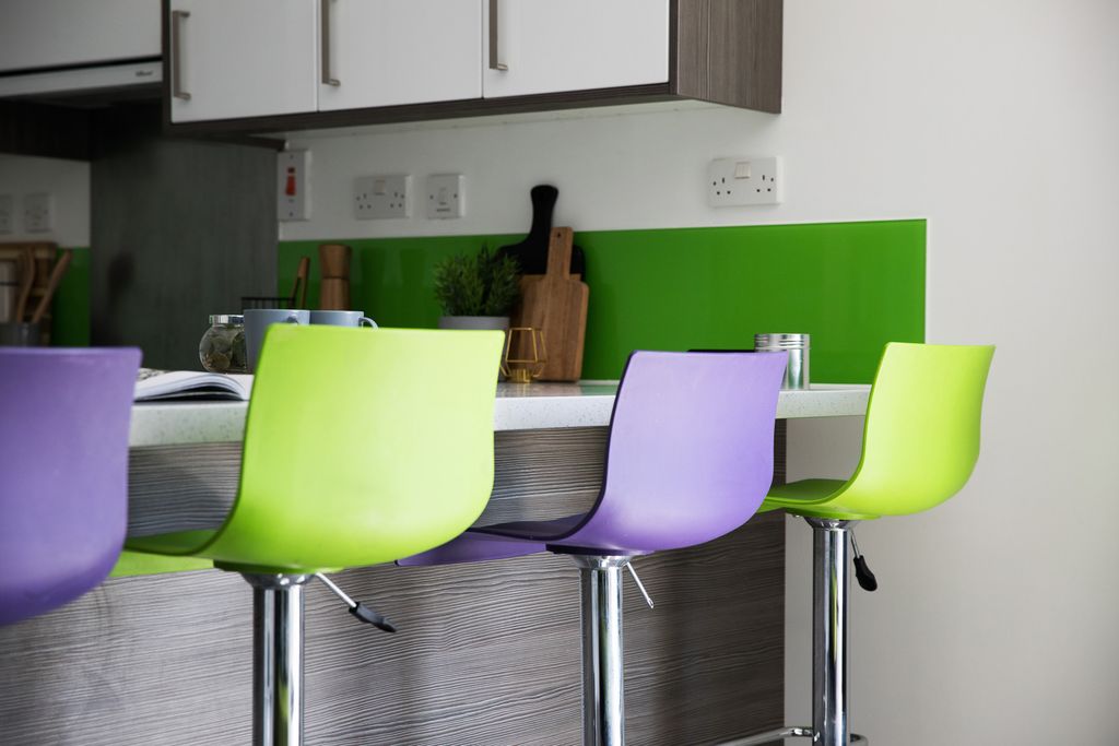 Property photo 2 of 4 O_1Il3Jfhhn1Bg117Qs1Rqq1Ntc1Bqp24.Jpg