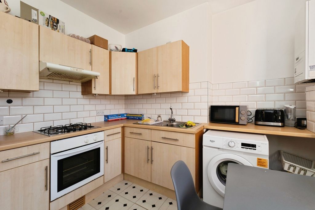 Property photo 2 of 12 Pbox-Img.Jpg