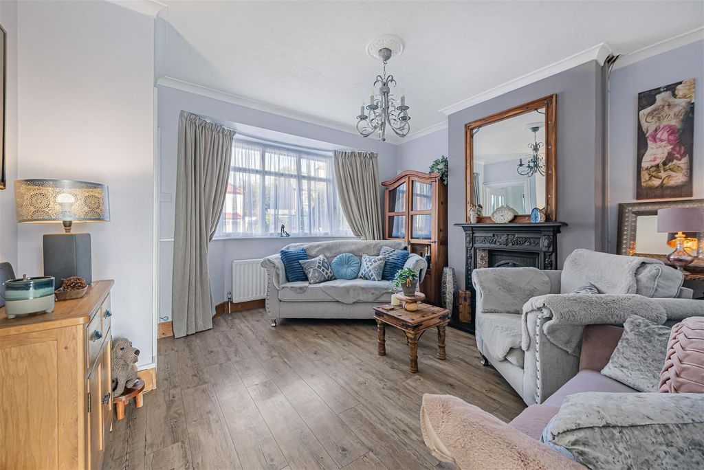 Property photo 2 of 21 78_66217.Jpg