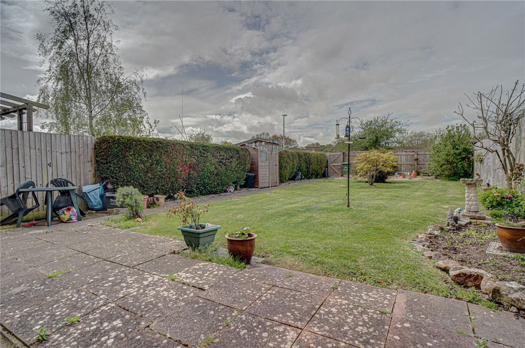 Property photo 2 of 10 Picture No. 02