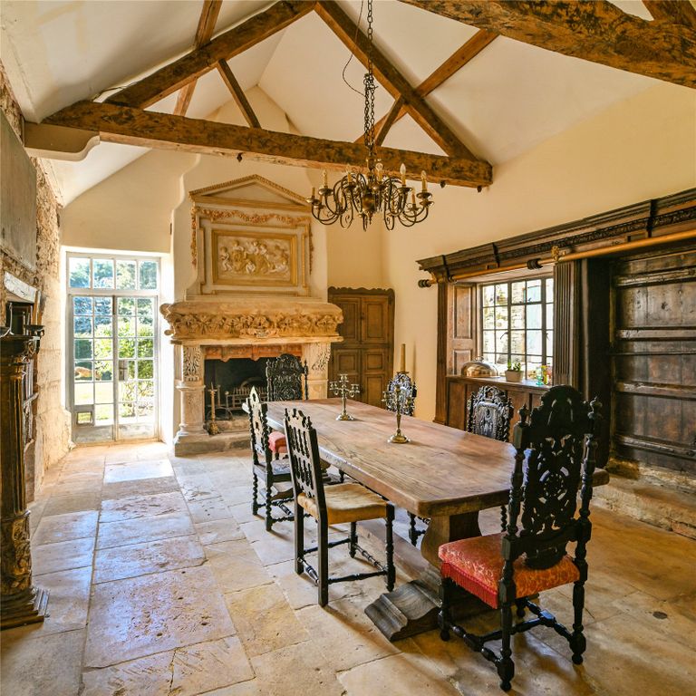 Property photo 3 of 27 Dining Room