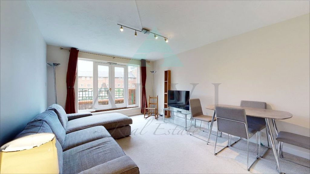 Property photo 1 of 25 Picture No. 40