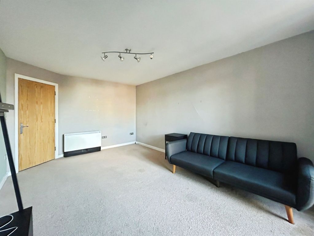 Property photo 3 of 5