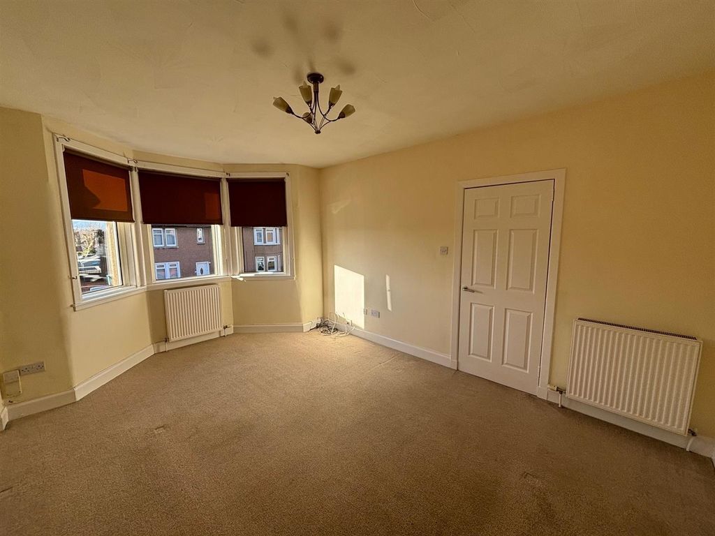 Property photo 3 of 9 3E.Jpg